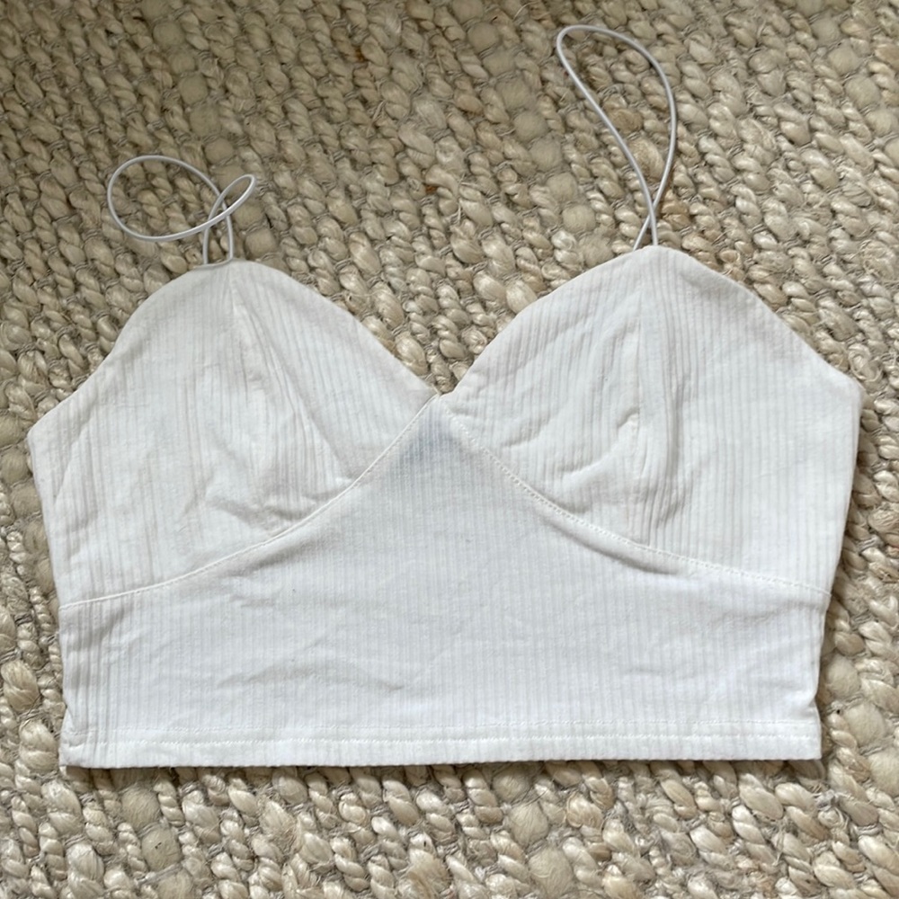 White Shein crop top. Never worn. Small